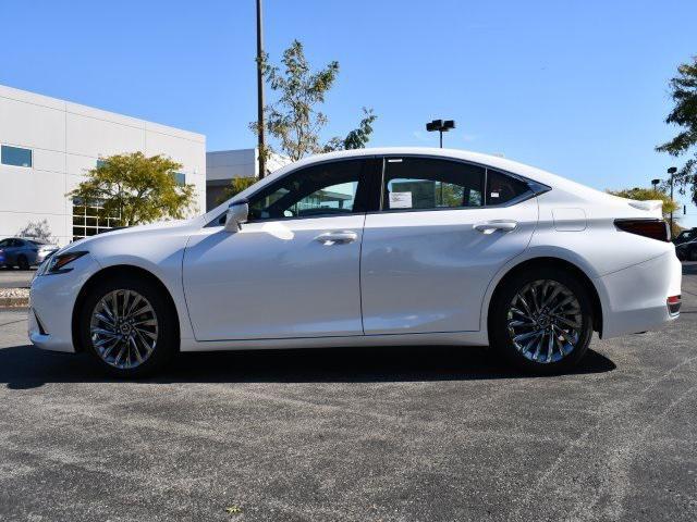 new 2025 Lexus ES 300h car, priced at $54,248