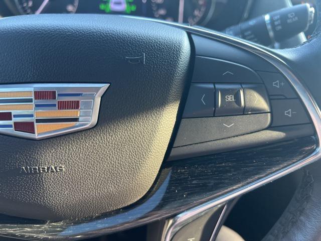 used 2021 Cadillac XT5 car, priced at $27,000