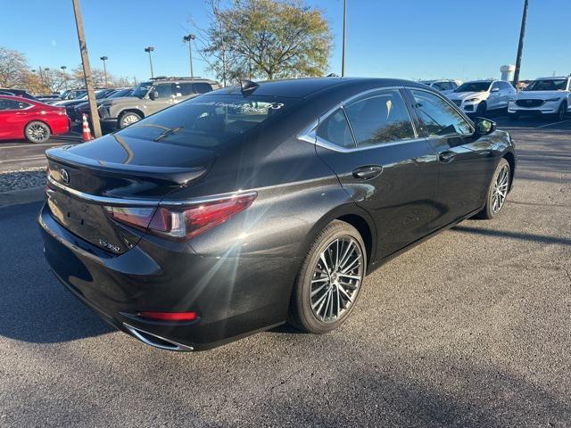 used 2024 Lexus ES 350 car, priced at $44,000