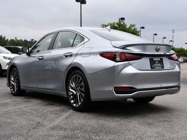 used 2024 Lexus ES 300h car, priced at $48,000