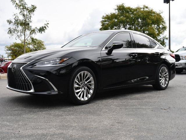 used 2023 Lexus ES 300h car, priced at $47,000