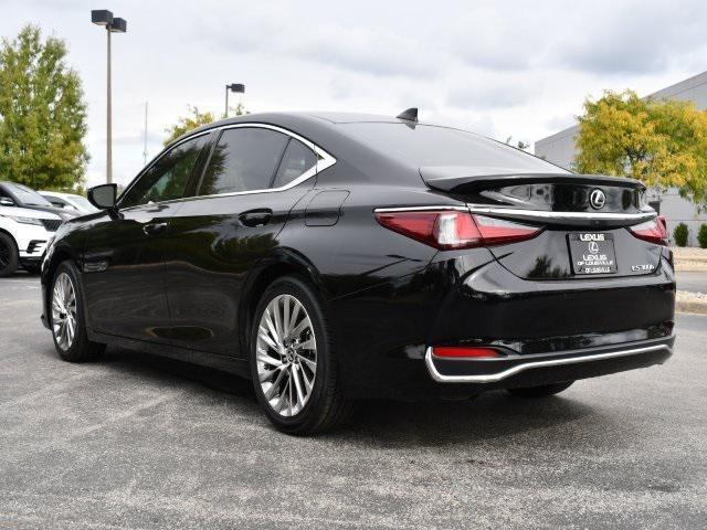 used 2023 Lexus ES 300h car, priced at $47,000