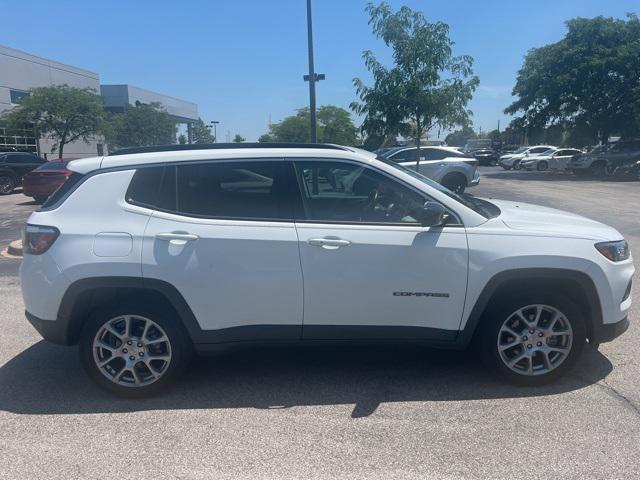 used 2022 Jeep Compass car, priced at $21,000