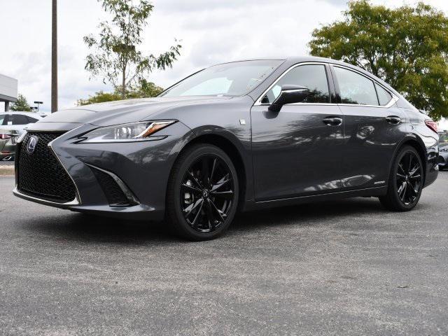 used 2022 Lexus ES 300h car, priced at $40,000