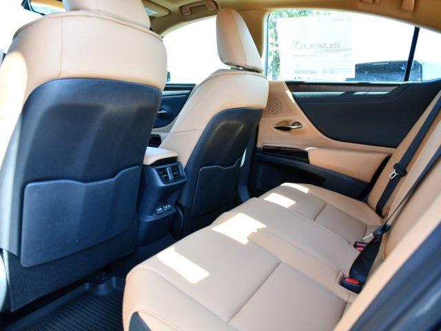 new 2025 Lexus ES 300h car, priced at $49,479