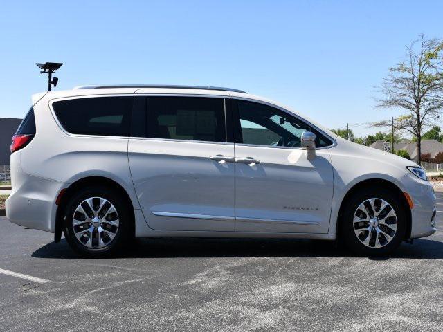 used 2021 Chrysler Pacifica car, priced at $30,000