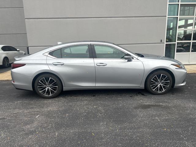 used 2024 Lexus ES 350 car, priced at $43,000