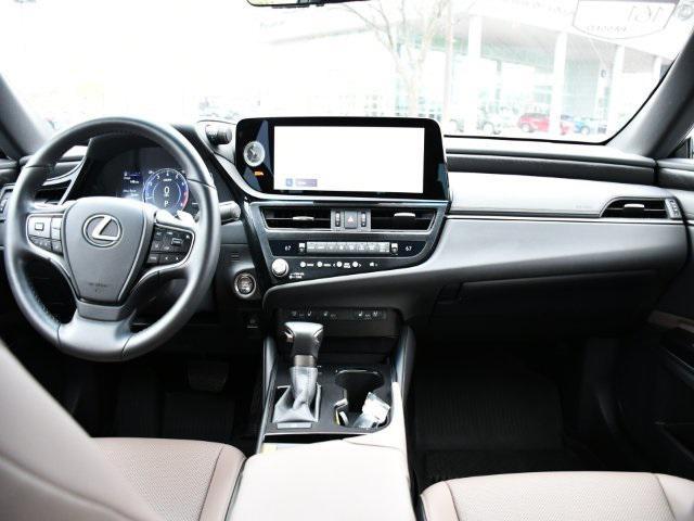 used 2024 Lexus ES 350 car, priced at $42,500