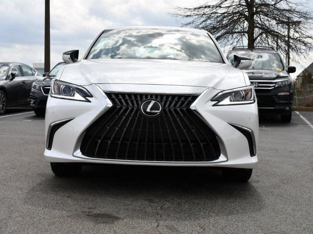 new 2024 Lexus ES 300h car, priced at $49,426