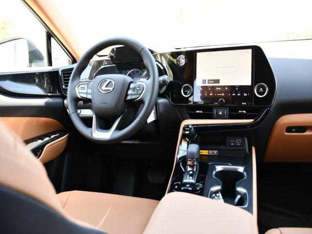new 2025 Lexus NX 250 car, priced at $45,109