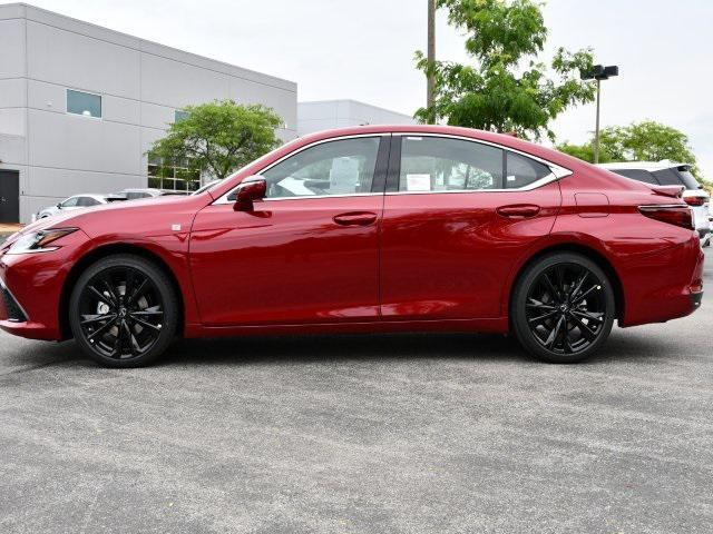 new 2025 Lexus ES 300h car, priced at $52,209