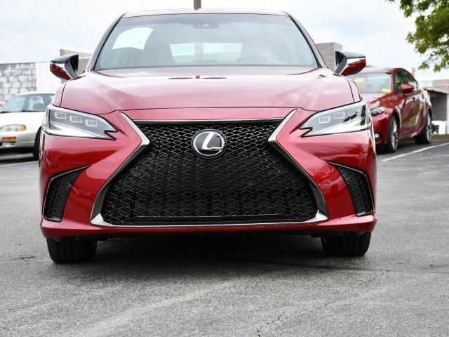 new 2025 Lexus ES 300h car, priced at $52,209