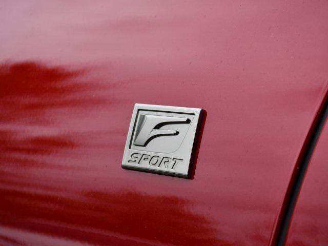 new 2025 Lexus ES 300h car, priced at $52,209