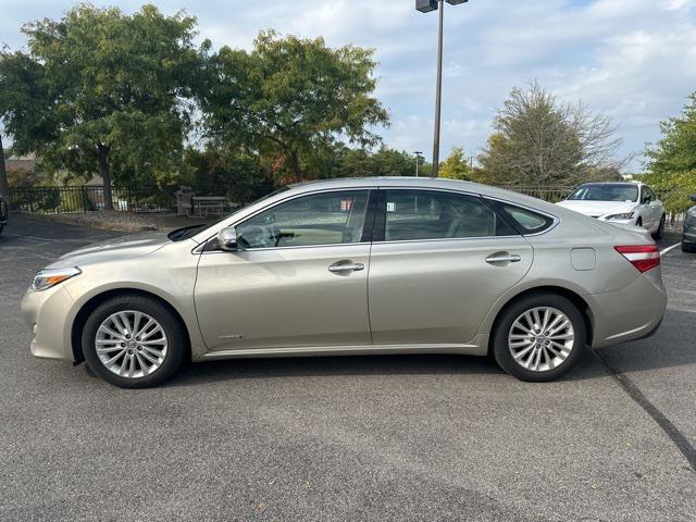 used 2013 Toyota Avalon Hybrid car, priced at $14,000