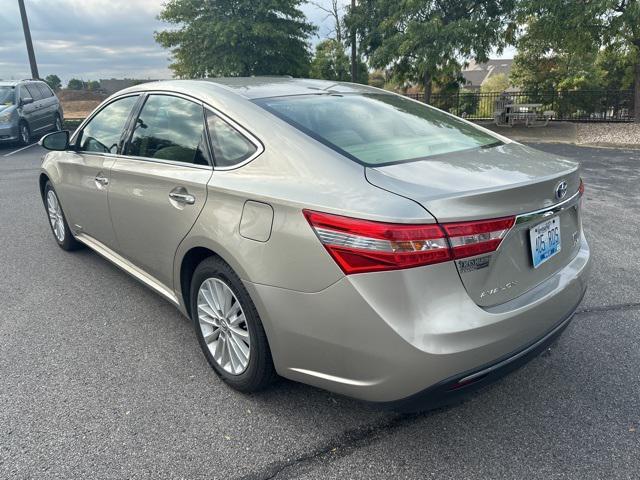 used 2013 Toyota Avalon Hybrid car, priced at $14,000