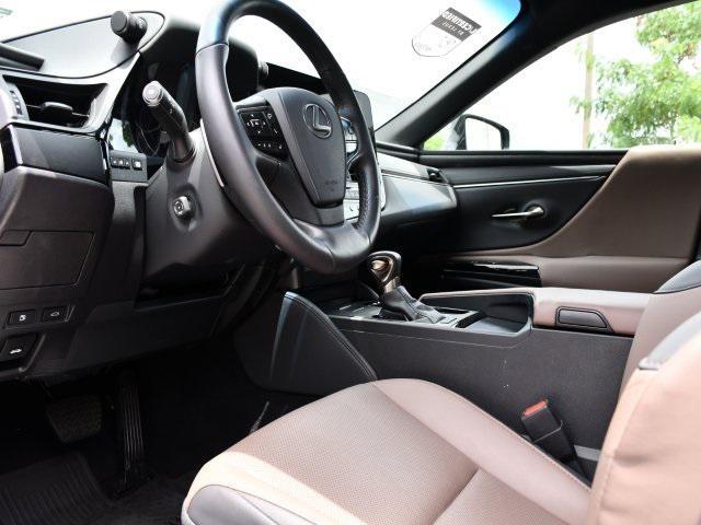 used 2024 Lexus ES 300h car, priced at $42,000