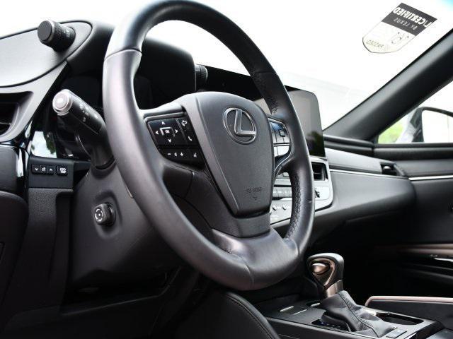 used 2024 Lexus ES 300h car, priced at $42,000