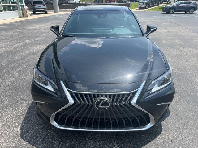 used 2024 Lexus ES 300h car, priced at $43,000