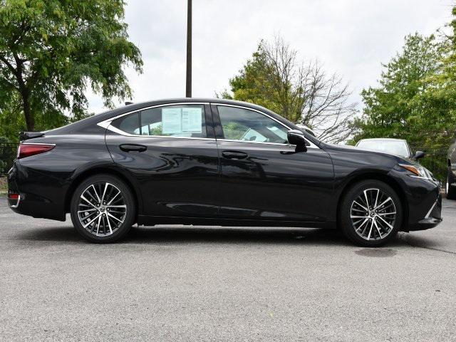used 2024 Lexus ES 300h car, priced at $42,000
