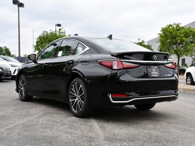 new 2025 Lexus ES 300h car, priced at $50,924