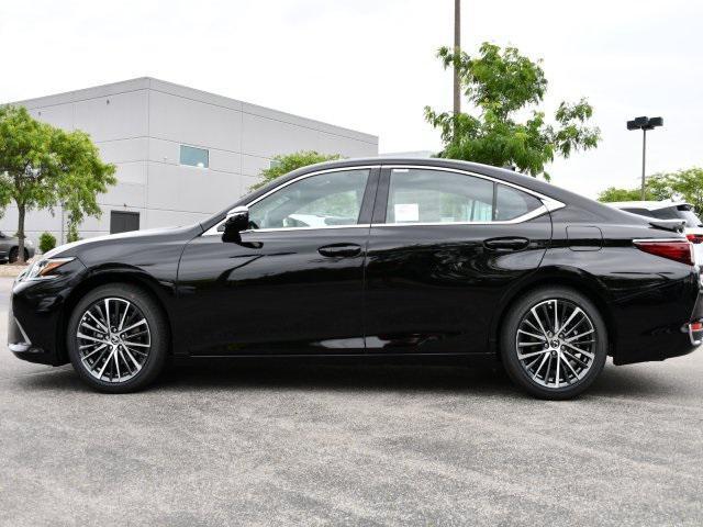 new 2025 Lexus ES 300h car, priced at $50,924