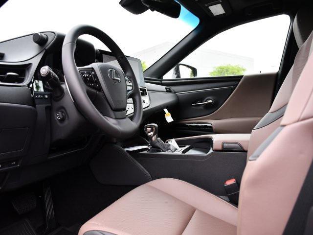 new 2025 Lexus ES 300h car, priced at $50,924