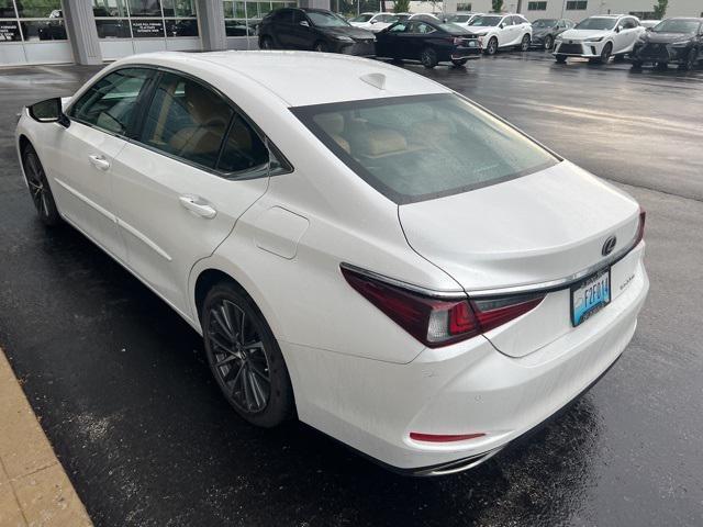 used 2023 Lexus ES 350 car, priced at $40,000