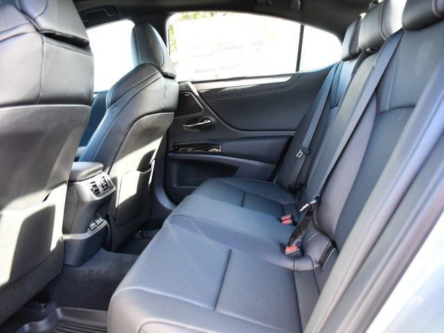 new 2025 Lexus ES 350 car, priced at $54,159