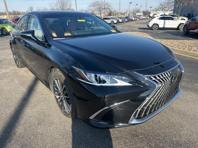 used 2024 Lexus ES 350 car, priced at $44,000