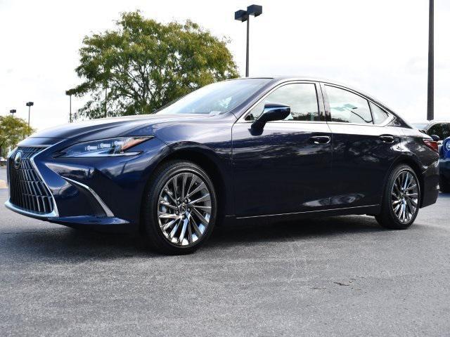 new 2025 Lexus ES 350 car, priced at $52,762