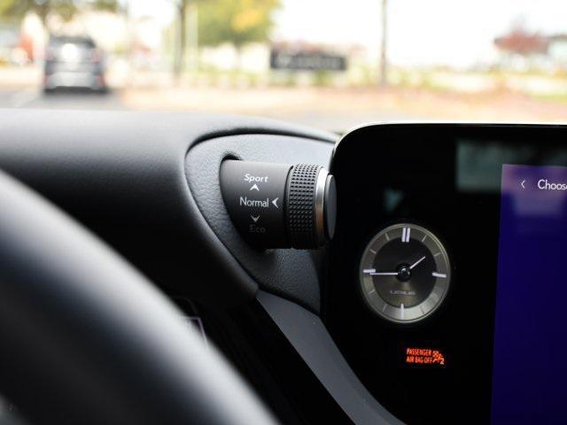 used 2025 Lexus ES 300h car, priced at $46,000