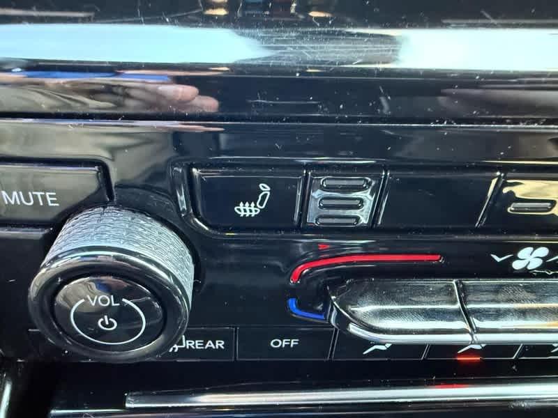 used 2021 Jeep Grand Cherokee L car, priced at $29,998