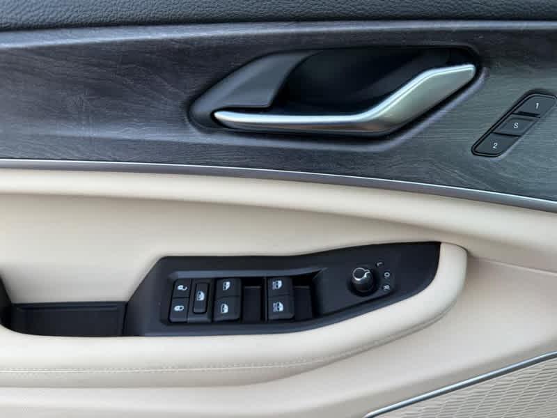 new 2025 Jeep Grand Cherokee 4xe car, priced at $62,023