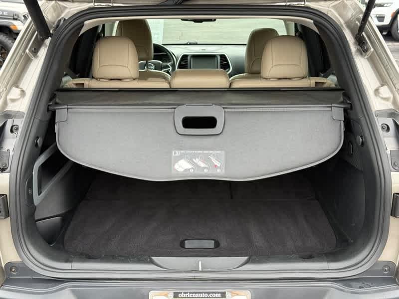 used 2018 Jeep Cherokee car, priced at $18,485