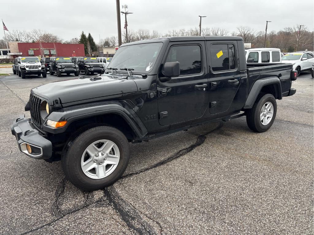 used 2022 Jeep Gladiator car, priced at $32,988