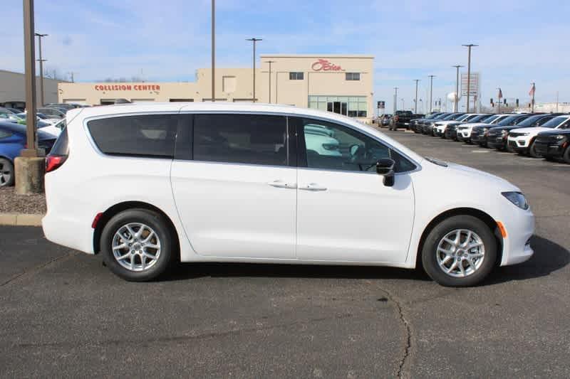 new 2025 Chrysler Voyager car, priced at $39,152