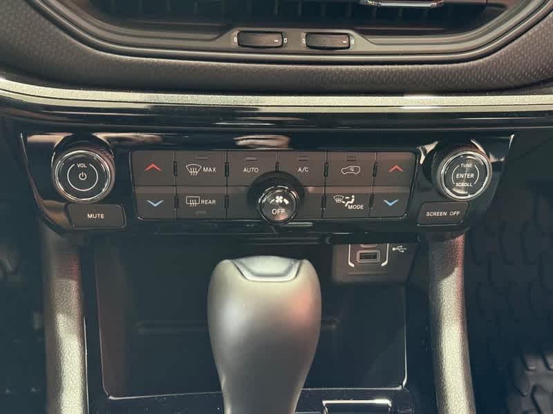 new 2026 Jeep Compass car, priced at $32,782