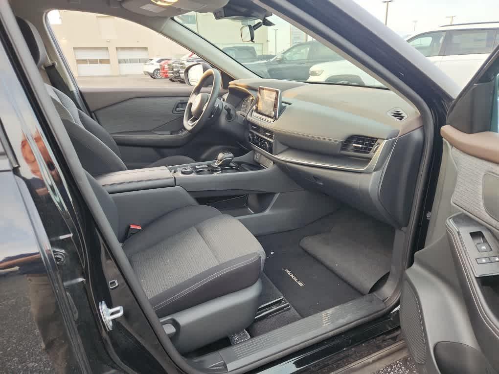 used 2021 Nissan Rogue car, priced at $22,988