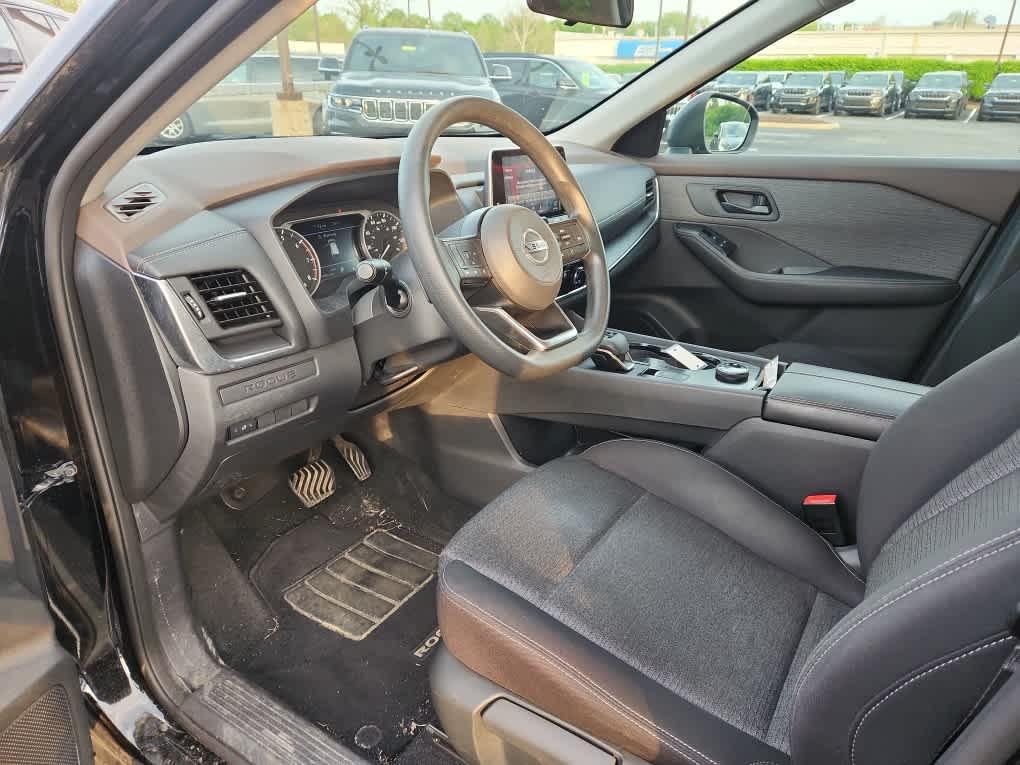used 2021 Nissan Rogue car, priced at $22,988