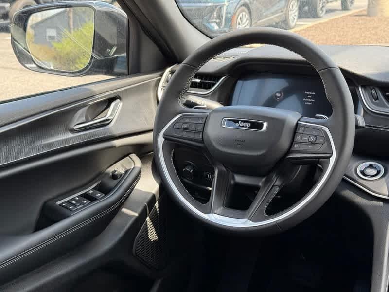 new 2025 Jeep Grand Cherokee L car, priced at $46,011
