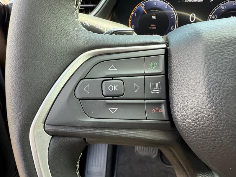 new 2025 Jeep Grand Cherokee L car, priced at $46,011