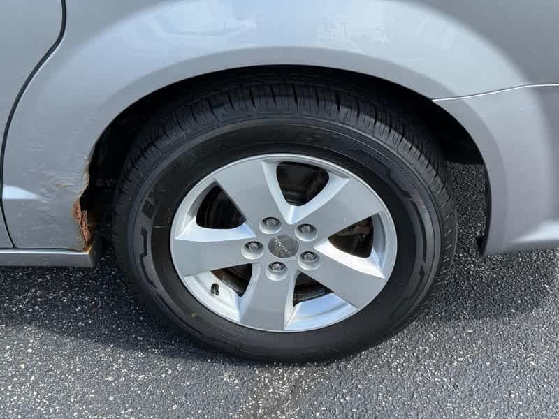 used 2013 Dodge Grand Caravan car, priced at $5,400