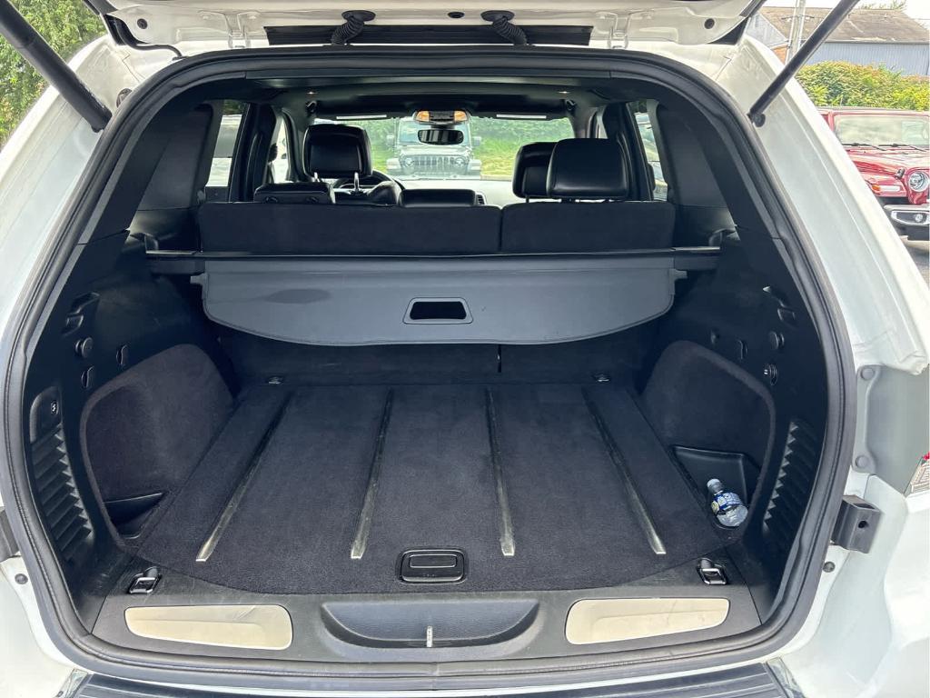 used 2017 Jeep Grand Cherokee car, priced at $12,988