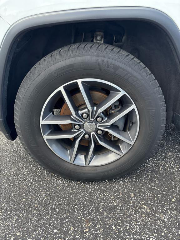 used 2017 Jeep Grand Cherokee car, priced at $12,988