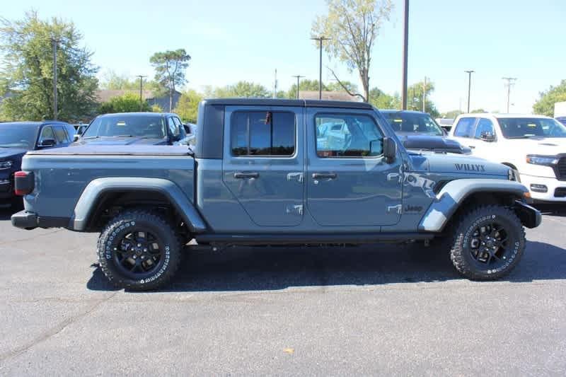 new 2024 Jeep Gladiator car, priced at $46,760