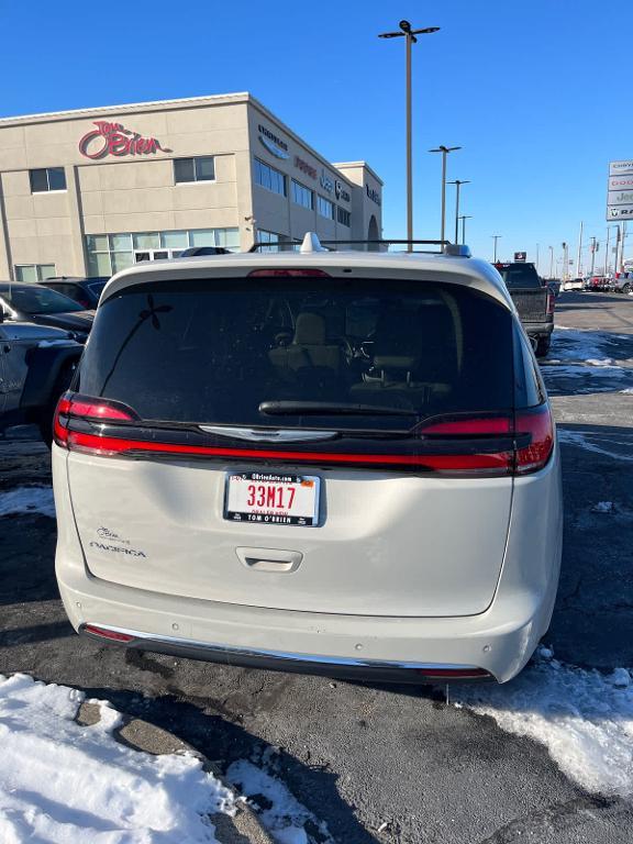 used 2021 Chrysler Pacifica car, priced at $27,988