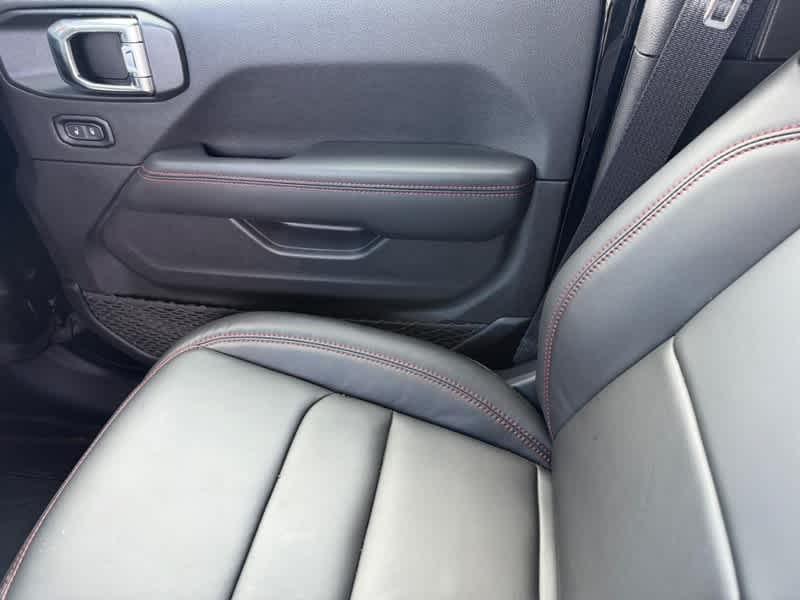 new 2025 Jeep Wrangler car, priced at $61,444