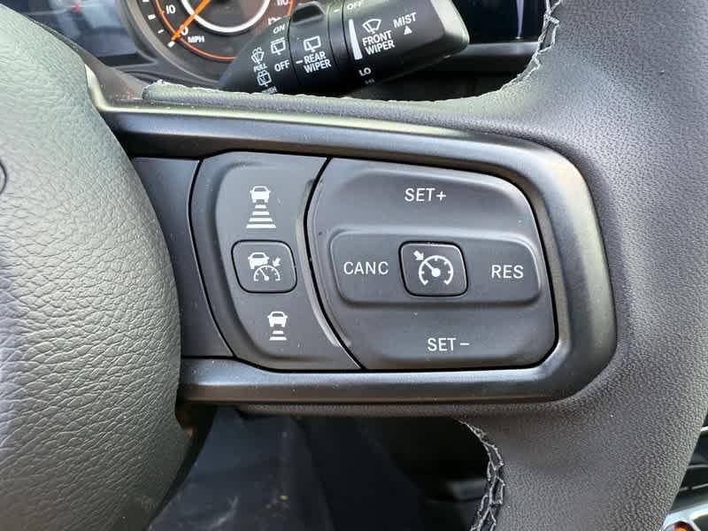 new 2025 Jeep Wrangler car, priced at $61,444