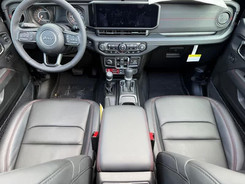 new 2025 Jeep Wrangler car, priced at $61,444