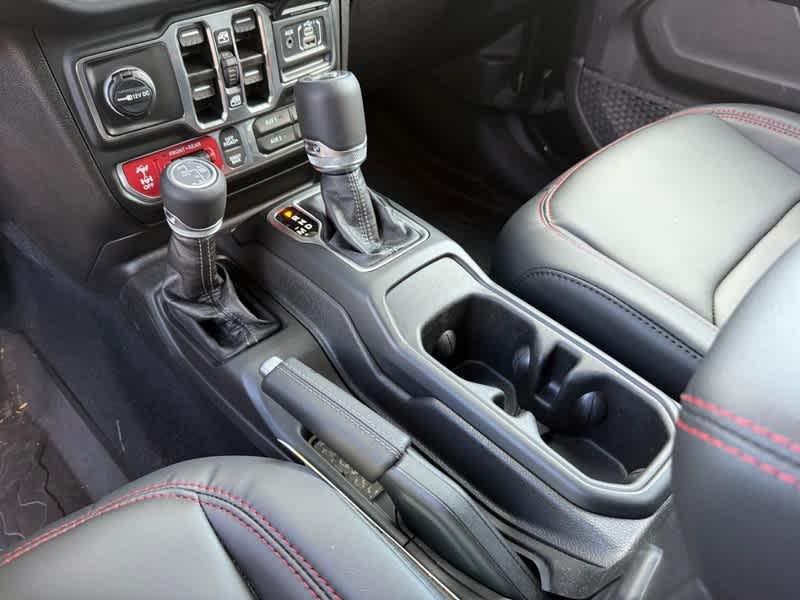 new 2025 Jeep Wrangler car, priced at $61,444